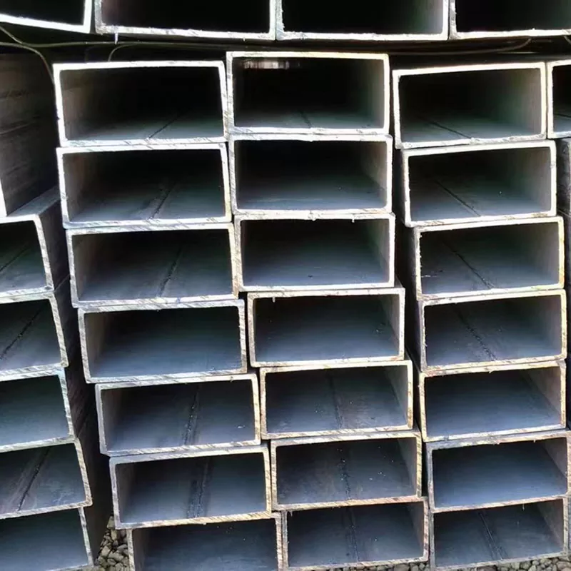 Tub dreptunghiular negru cu pereți subțiri